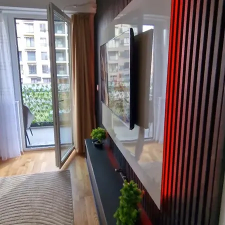 East Gate Srna Lux With Rent A Car