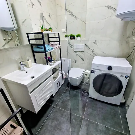 Appartement East Gate Srna Lux With Rent A Car