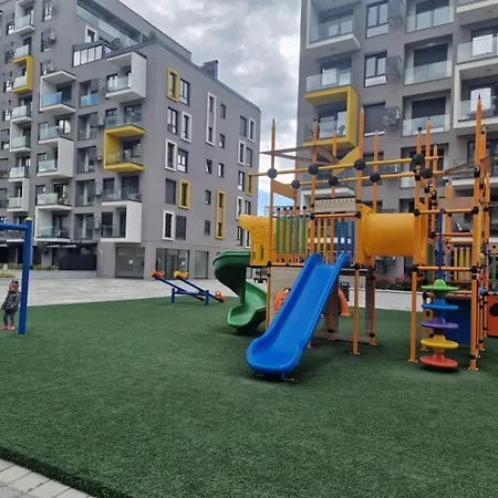Srna Lux East Gate-skopje Apartamento Escópia