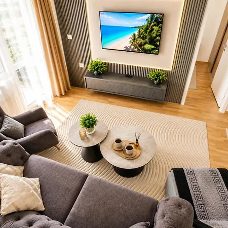 Apartament Complex Srna Lux East Gate *