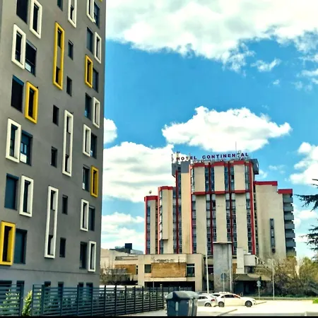 Complex Srna Lux East Gate Σκόπια