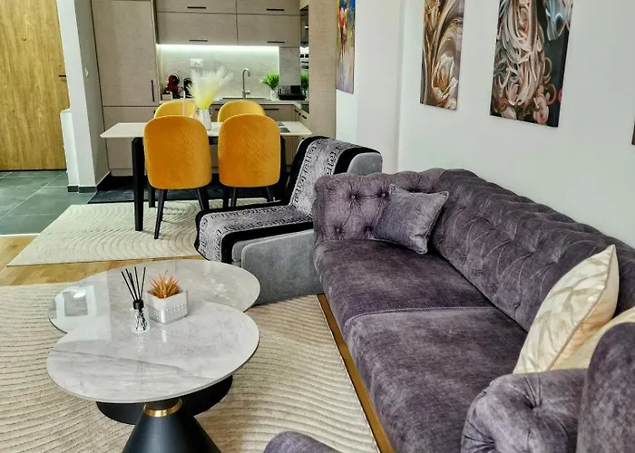 East Gate Srna Lux With Rent A Car * Skopje