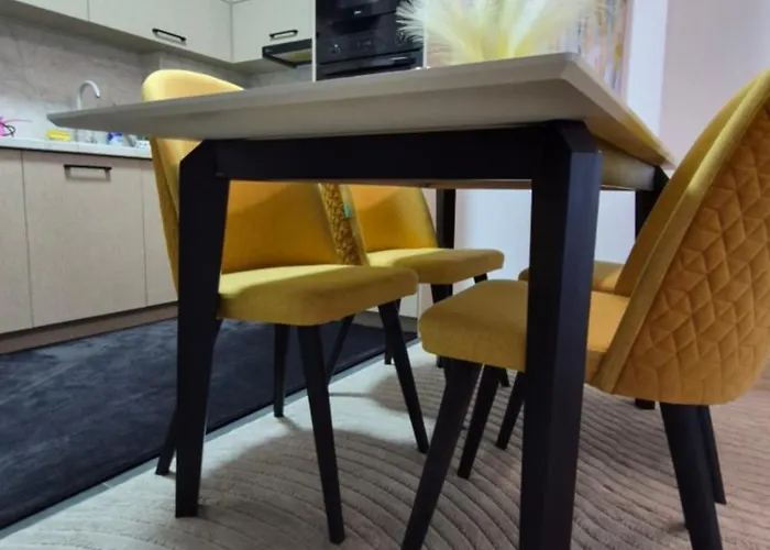 East Gate Srna Lux With Rent A Car Skopje